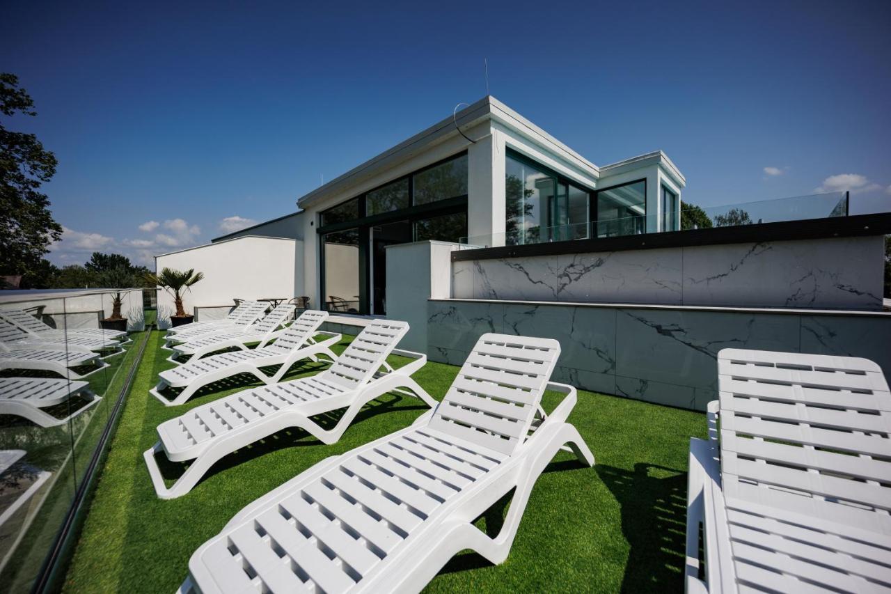 Villa Bauhaus Wellness Apartments 207 - Petiteplage Σίοφοκ Εξωτερικό φωτογραφία